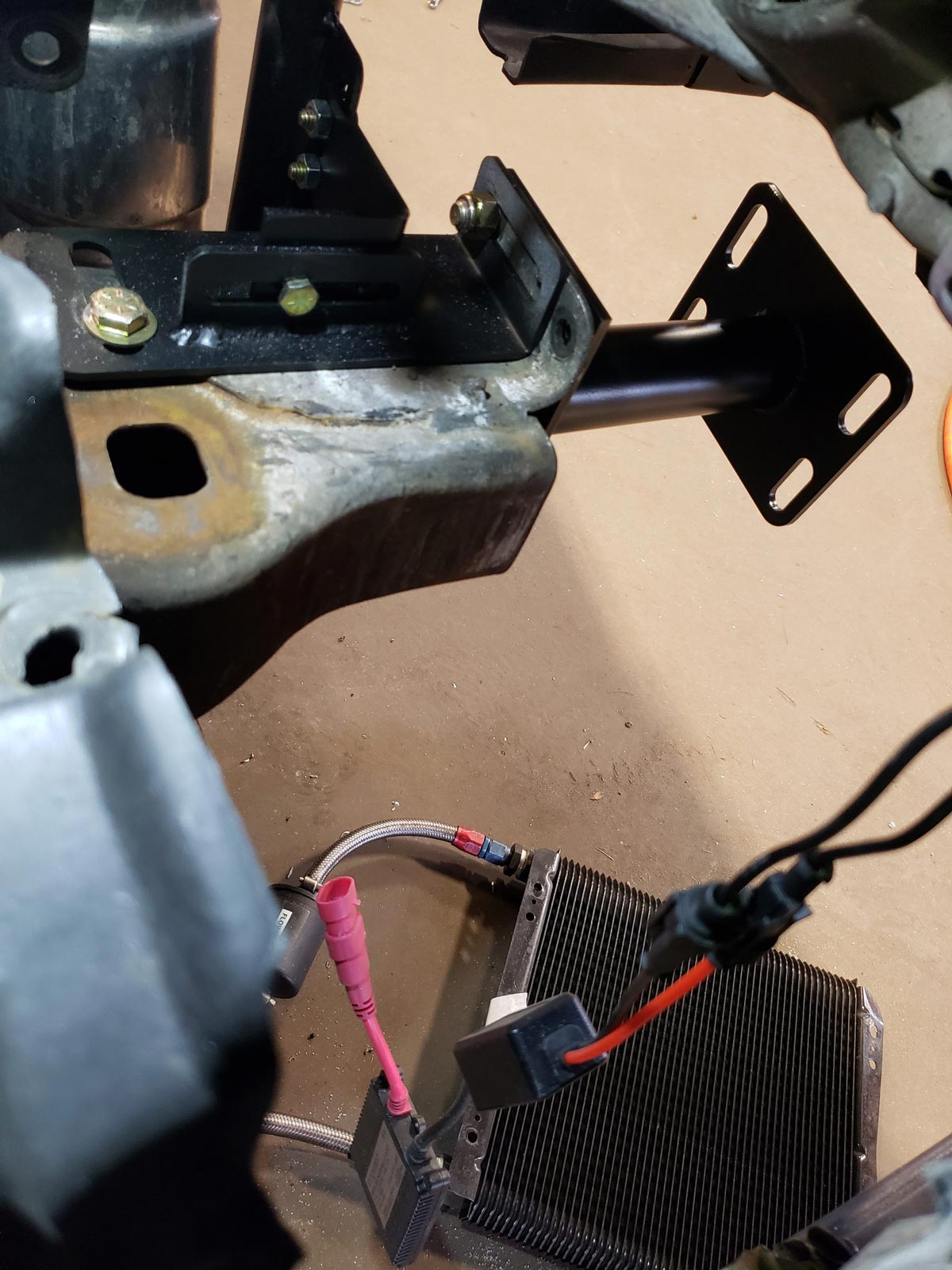 GM G-Body Tubular Core Support